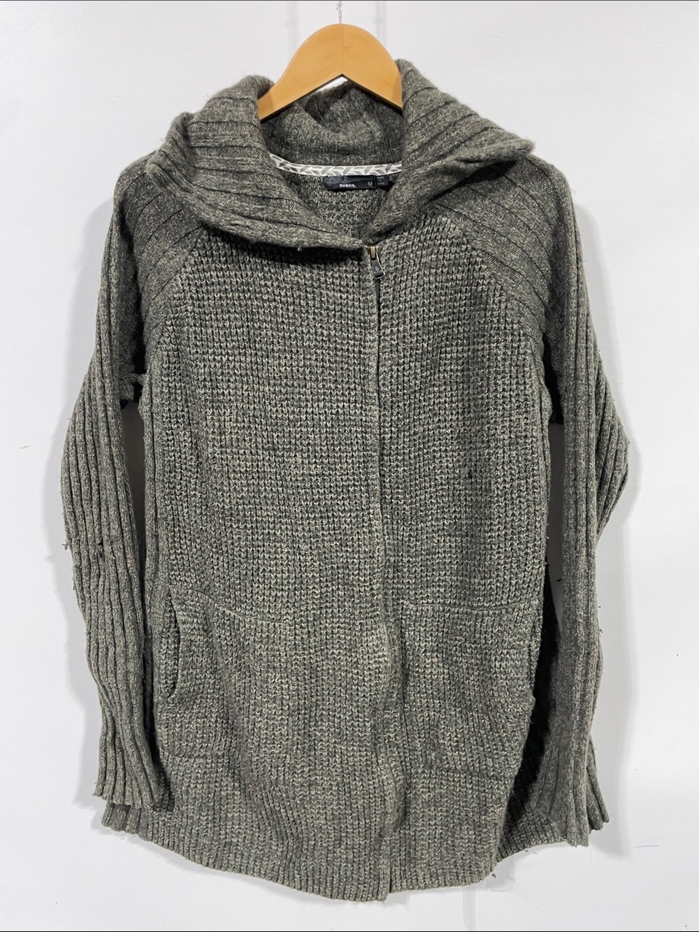 Cozy Hooded Zip-Front Women's Sweater Cardigan - Gray